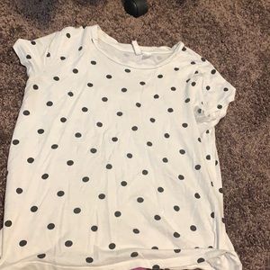 White and black polka dot tee